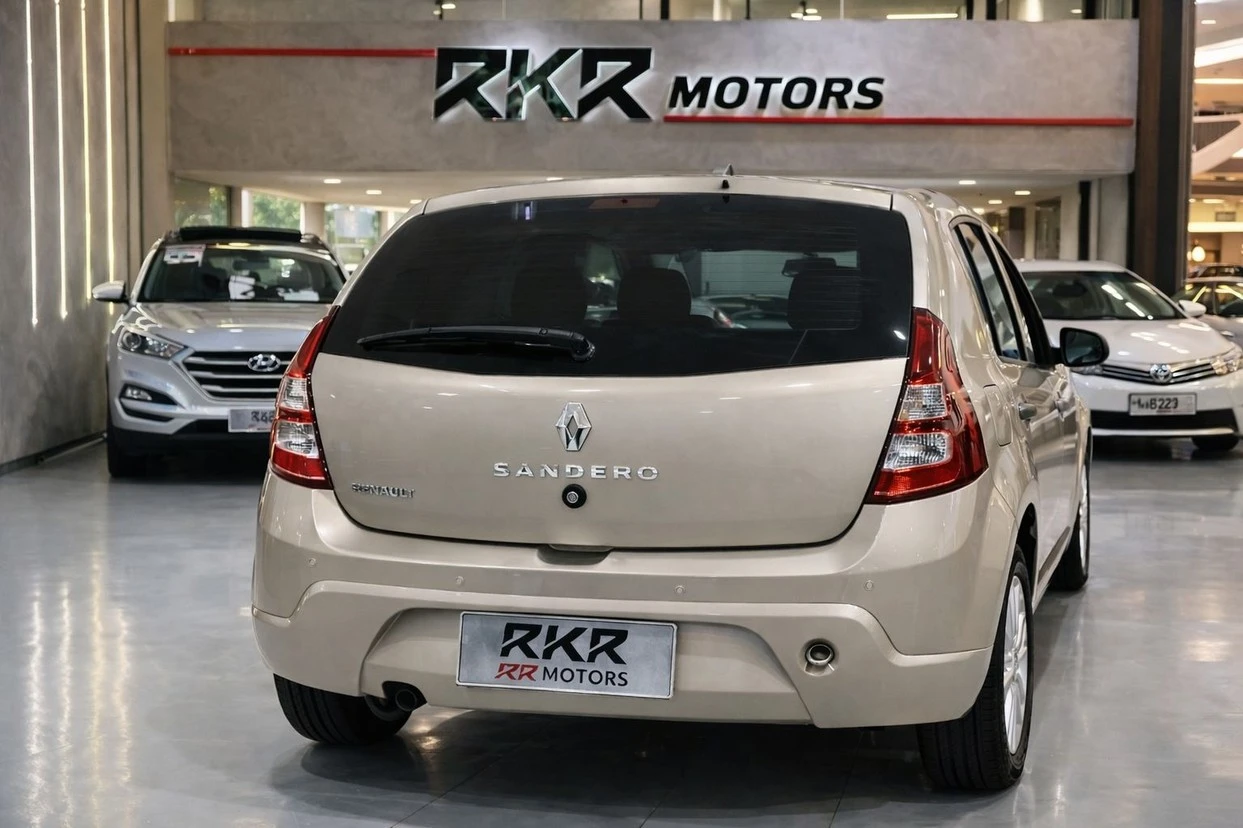 RENAULT SANDERO