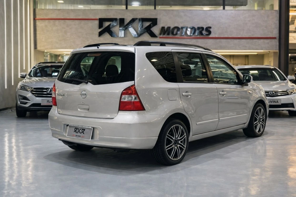 NISSAN LIVINA