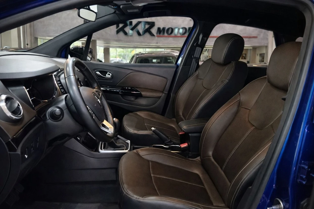 RENAULT CAPTUR