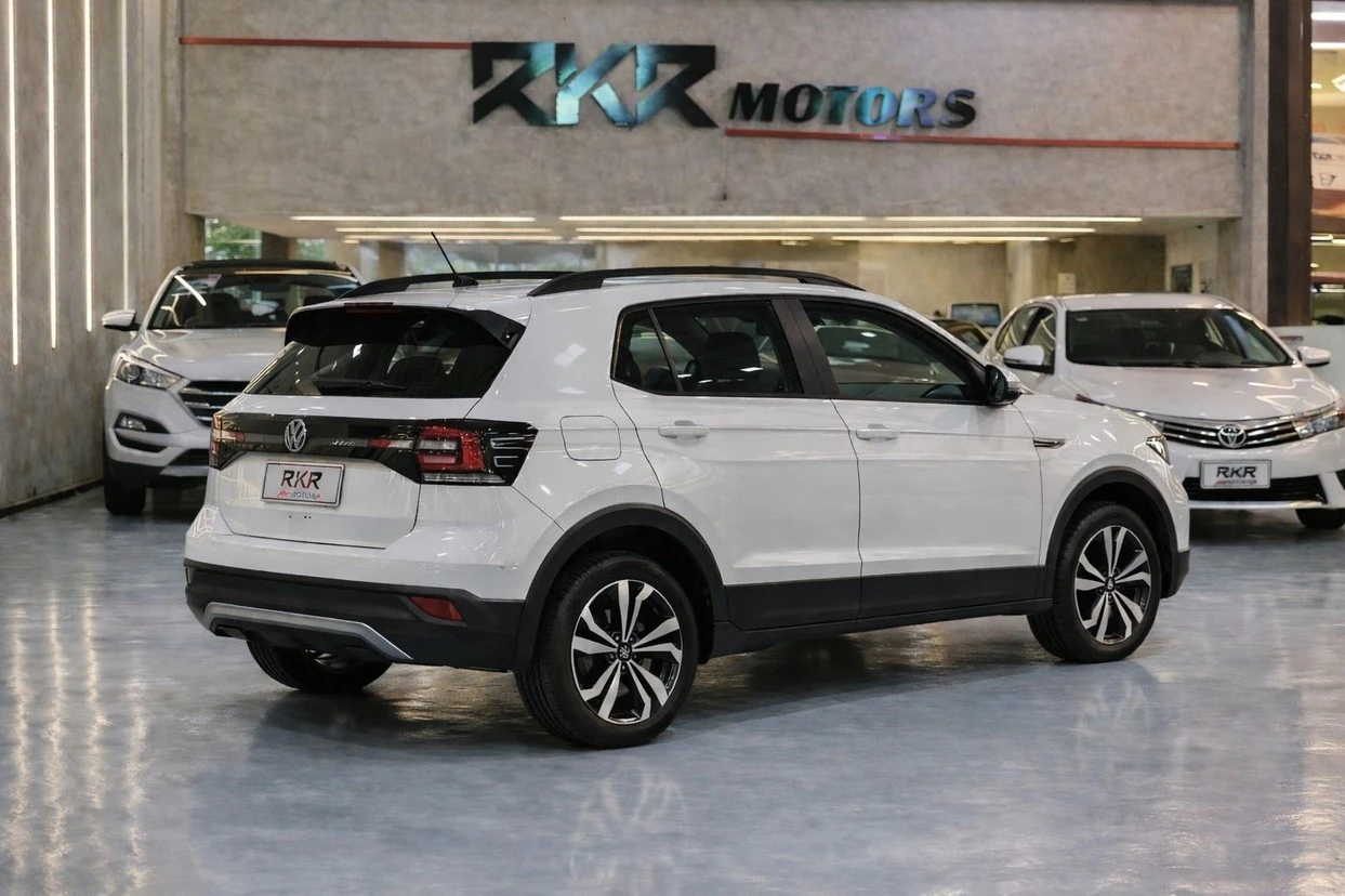 VOLKSWAGEN T-CROSS