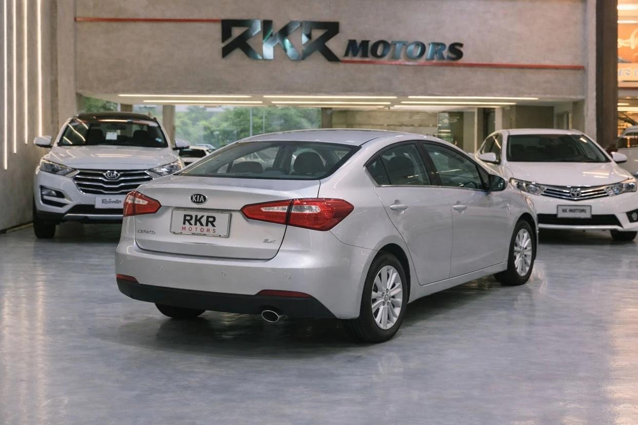KIA CERATO