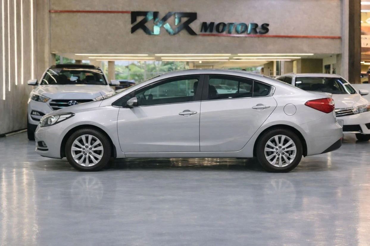 KIA CERATO