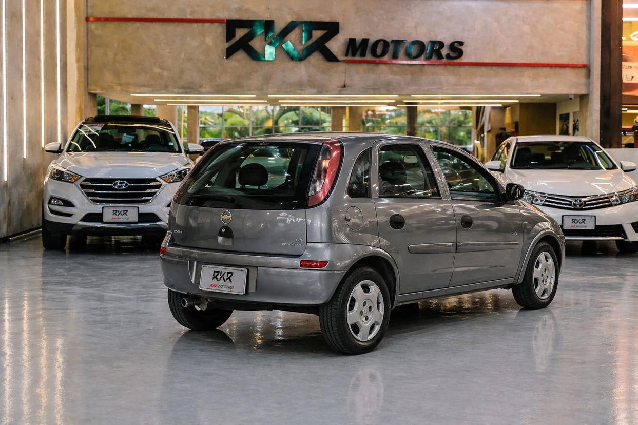 CHEVROLET CORSA