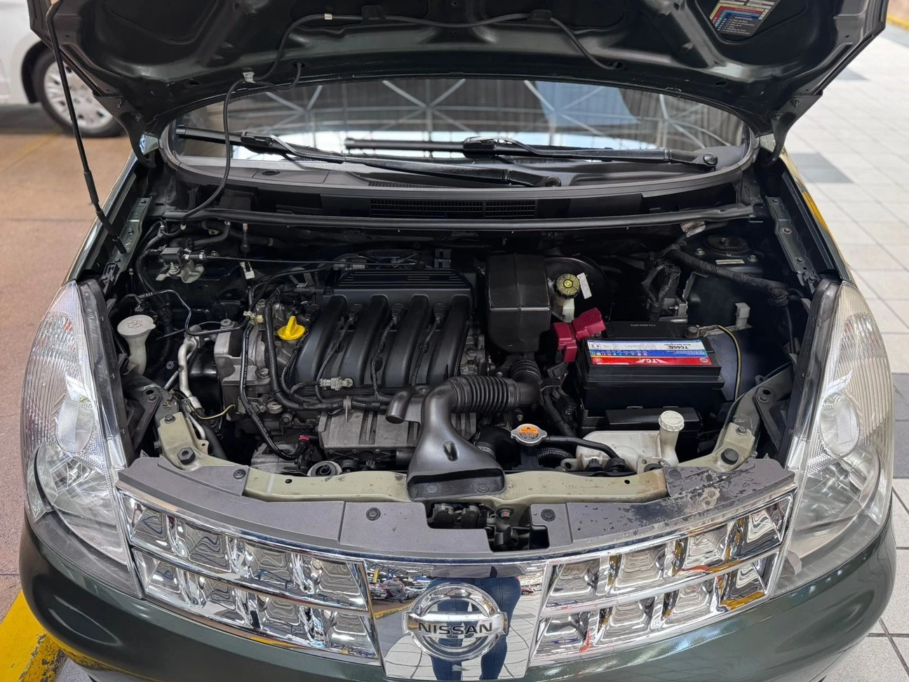 NISSAN LIVINA