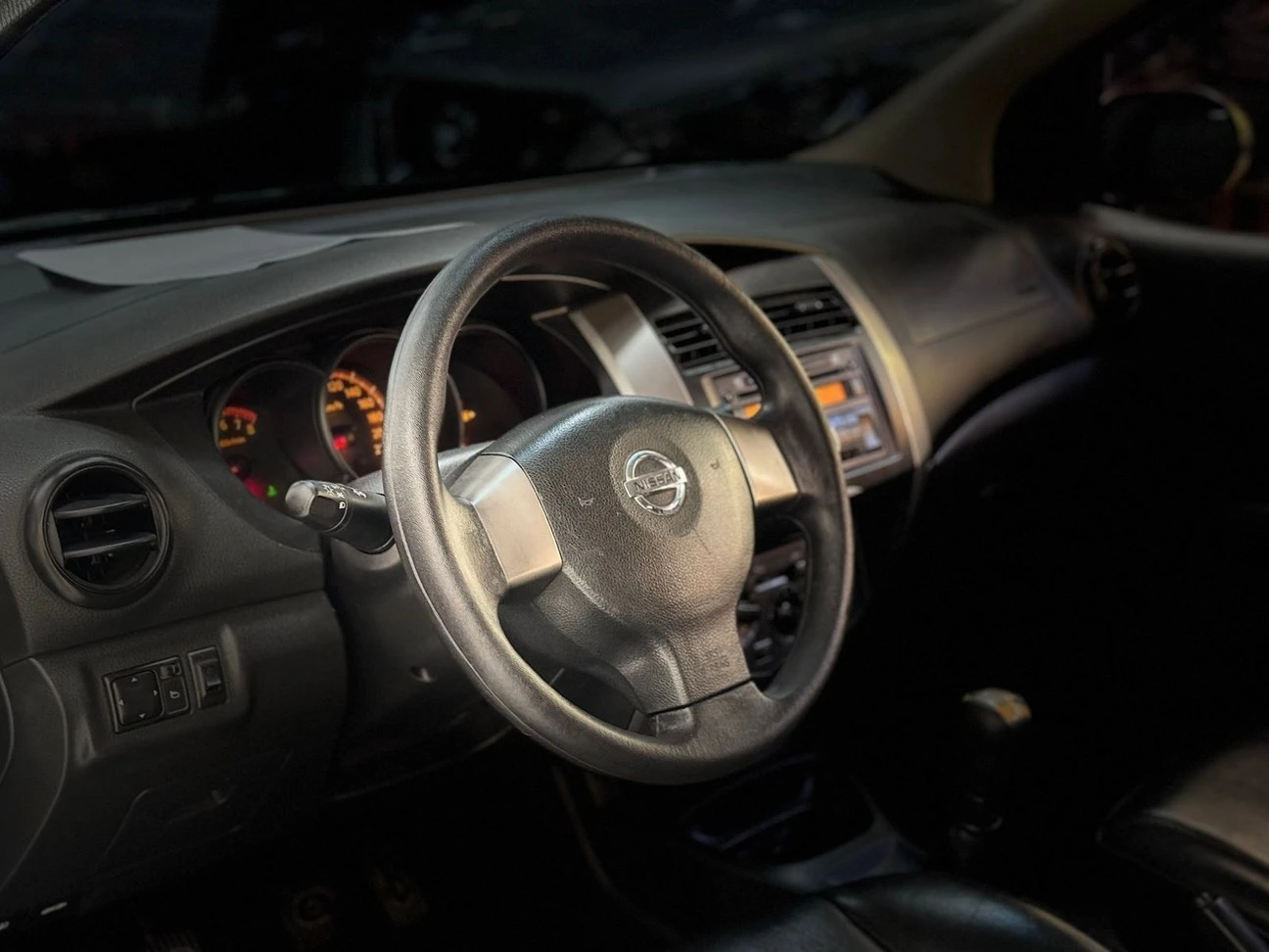 NISSAN LIVINA