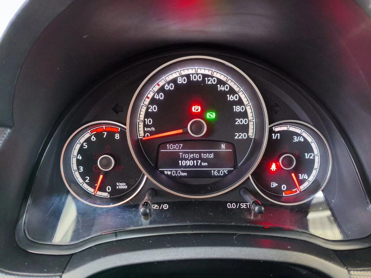 VOLKSWAGEN UP