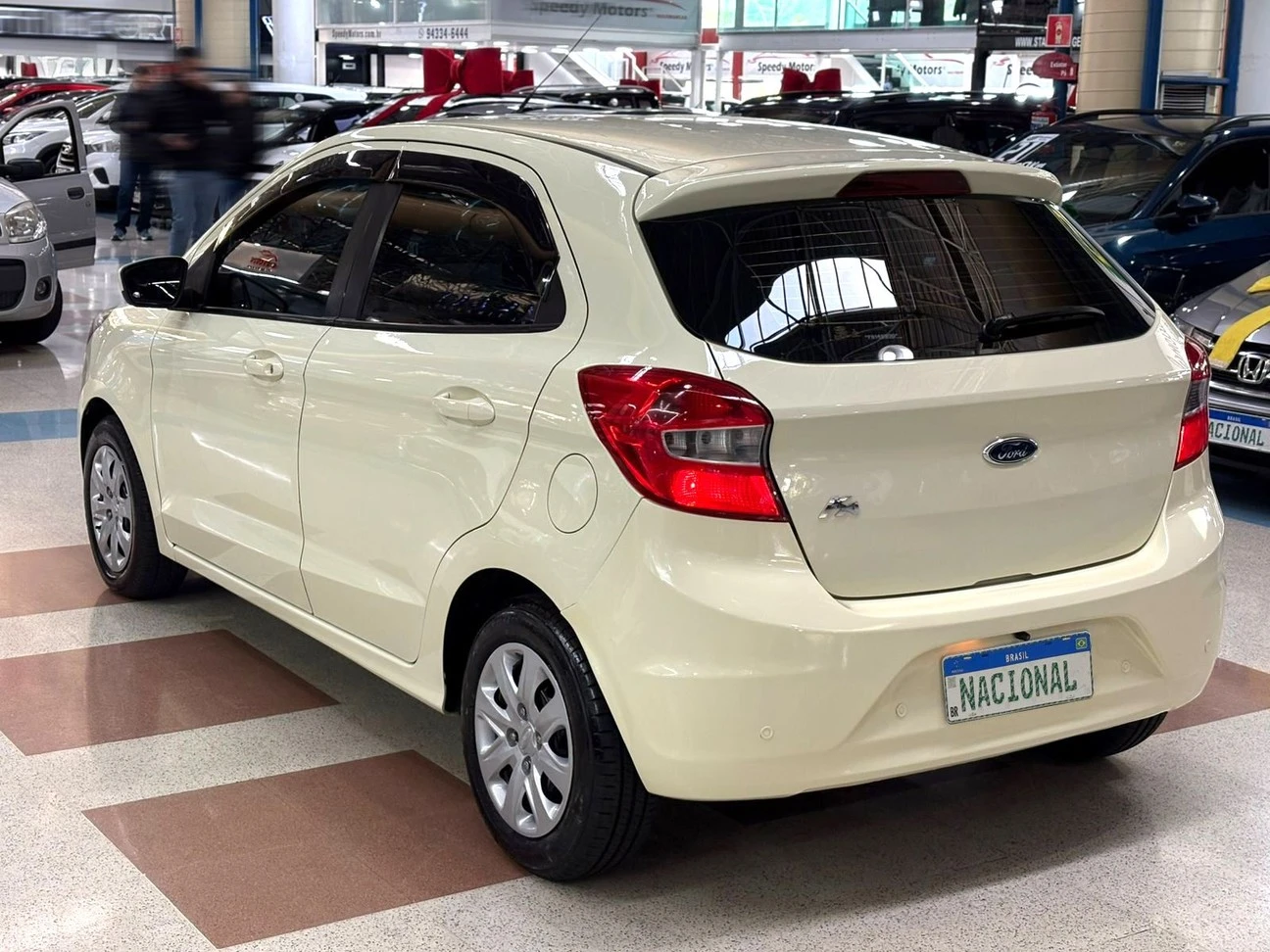 FORD KA