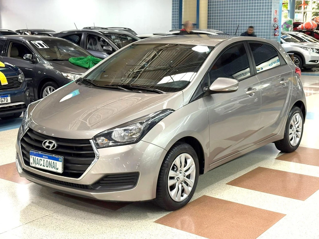 HYUNDAI HB20