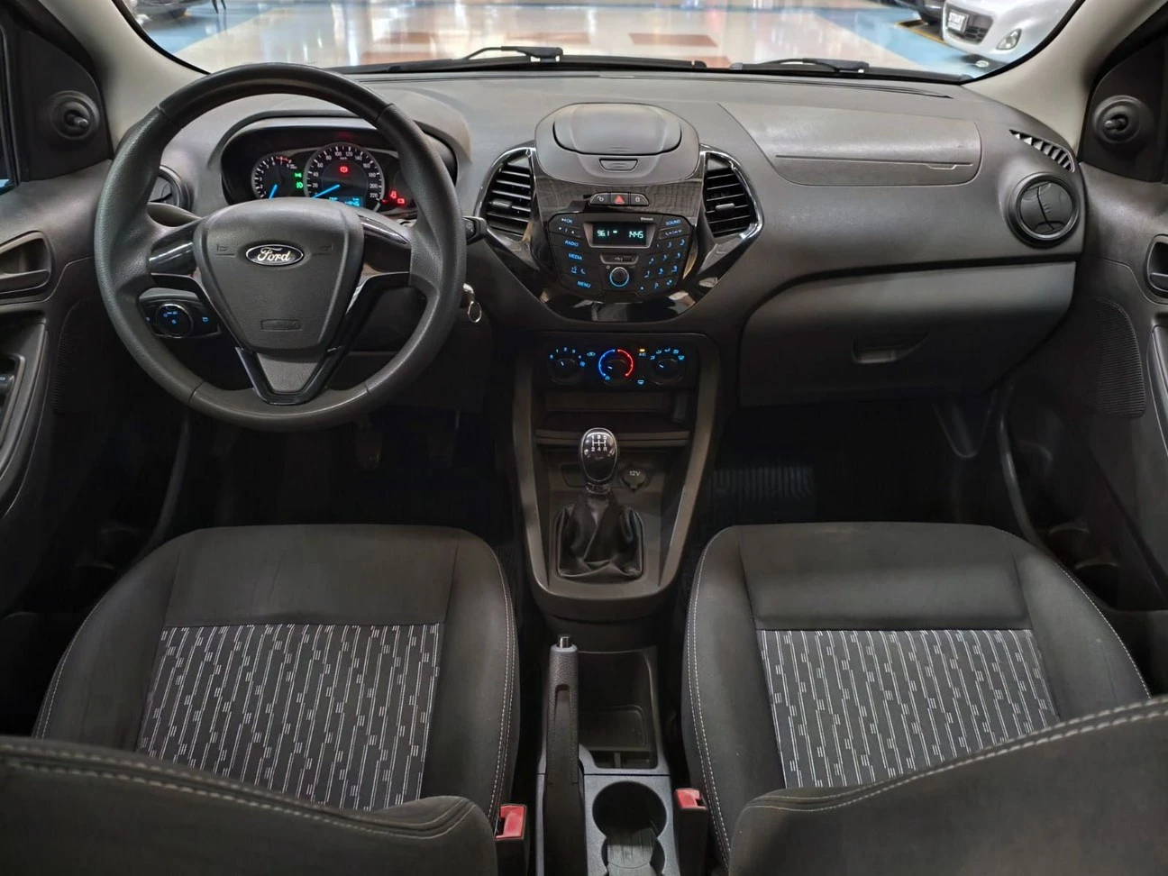 FORD KA +