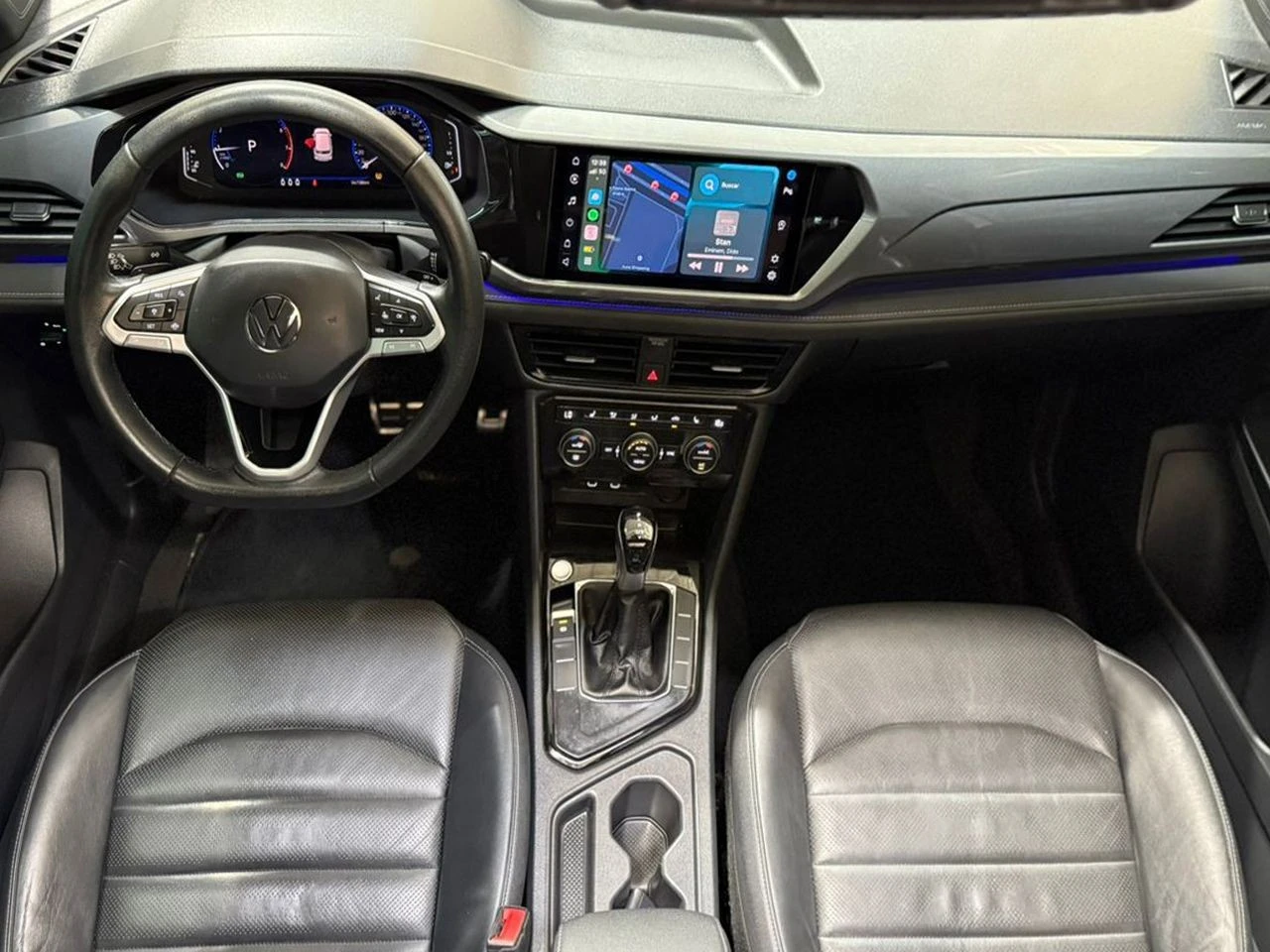 VOLKSWAGEN TAOS