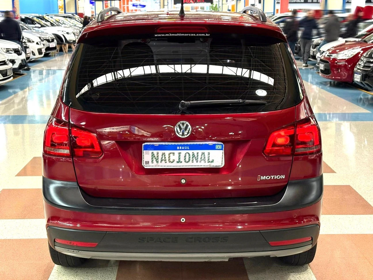 VOLKSWAGEN SPACE CROSS
