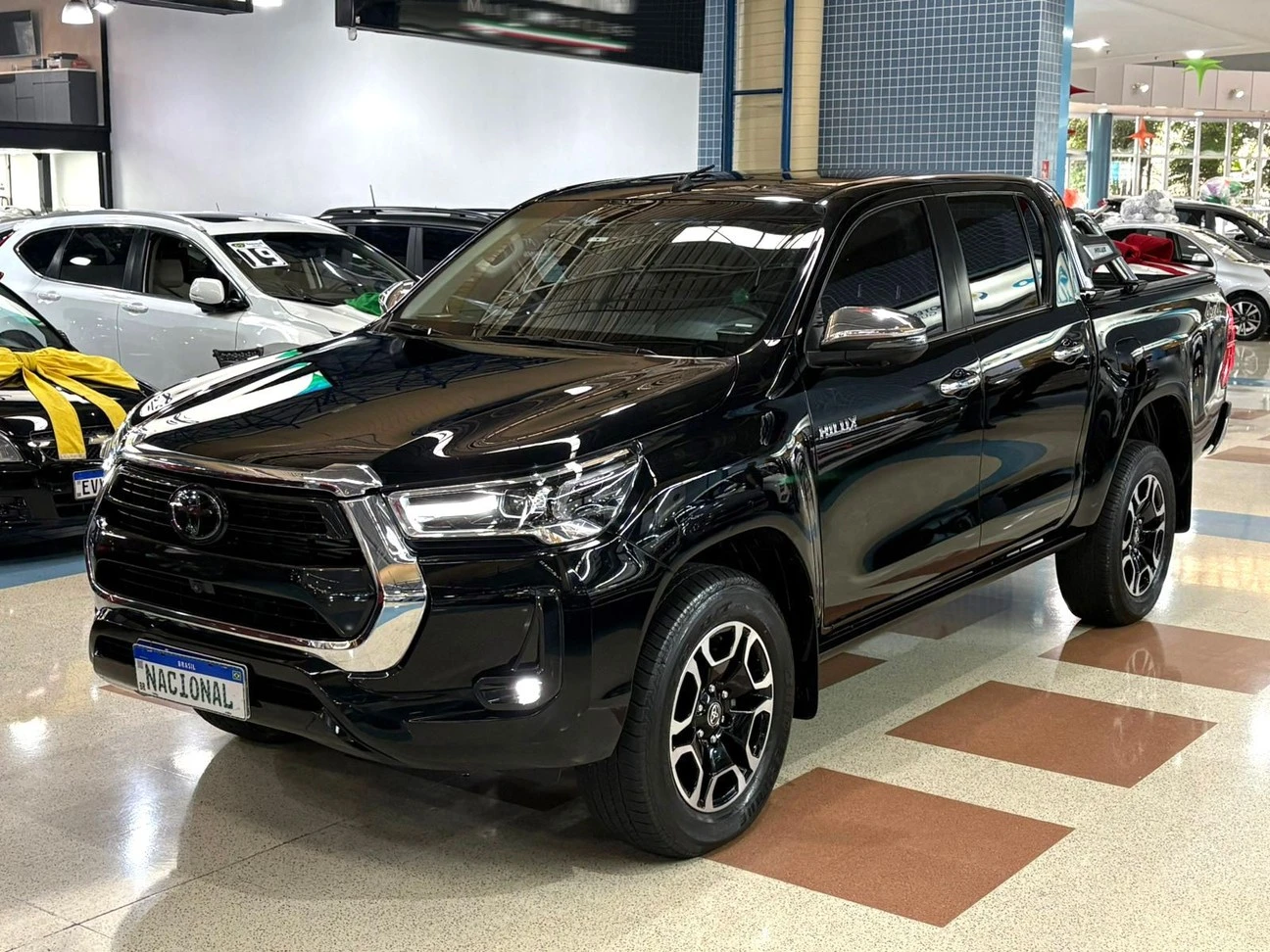 TOYOTA HILUX