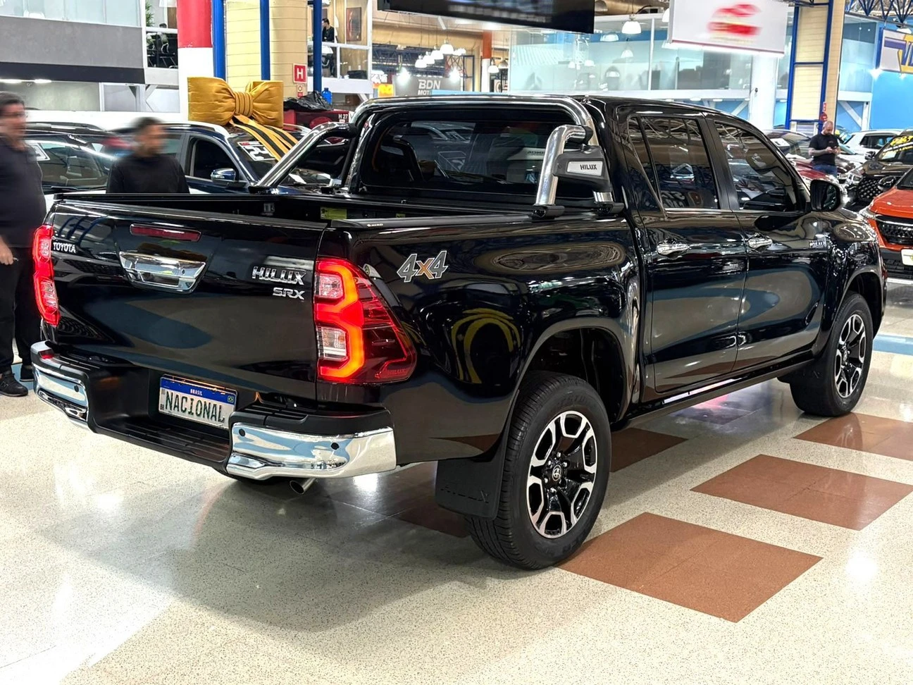 TOYOTA HILUX