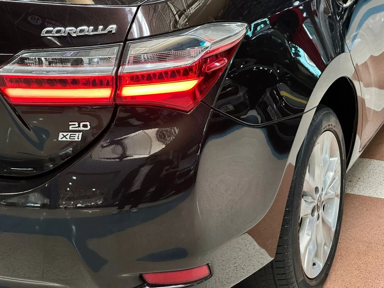TOYOTA COROLLA