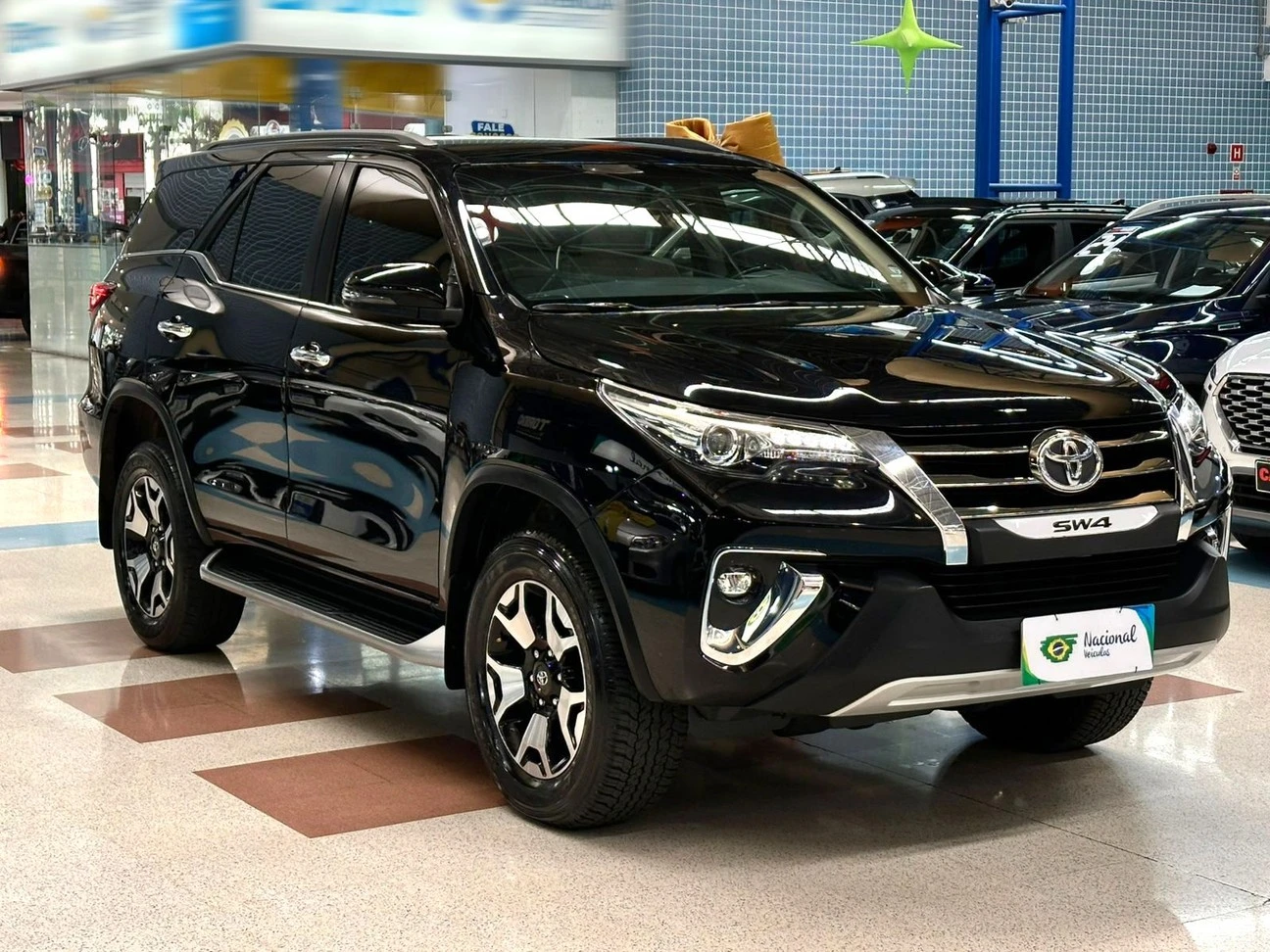 TOYOTA HILUX SW4