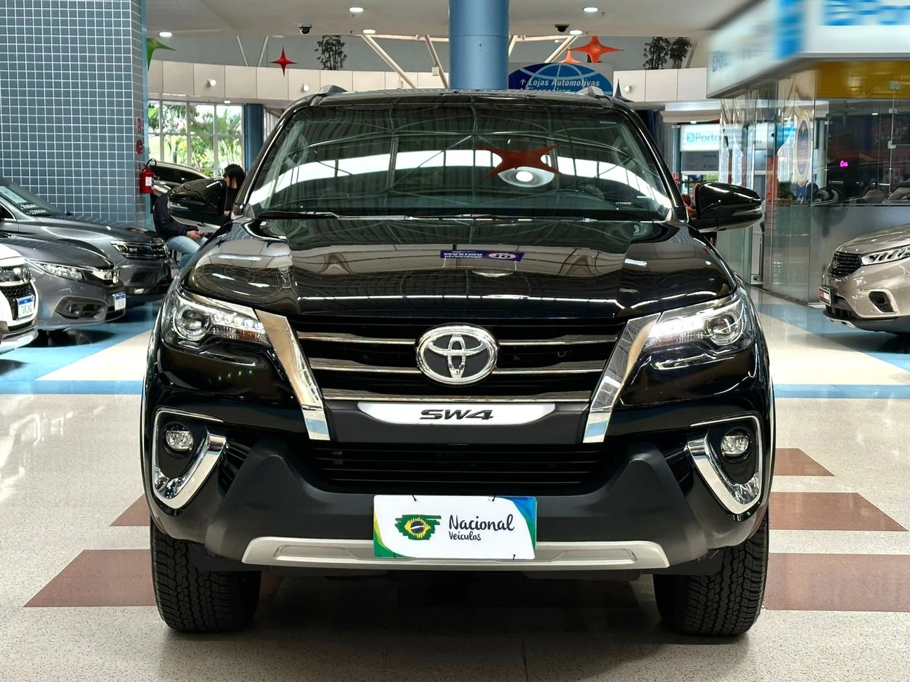 TOYOTA HILUX SW4
