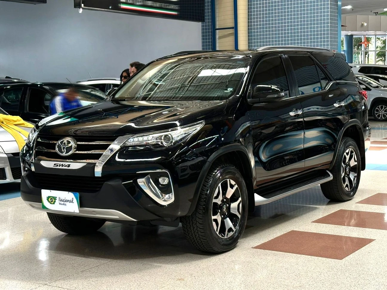 TOYOTA HILUX SW4