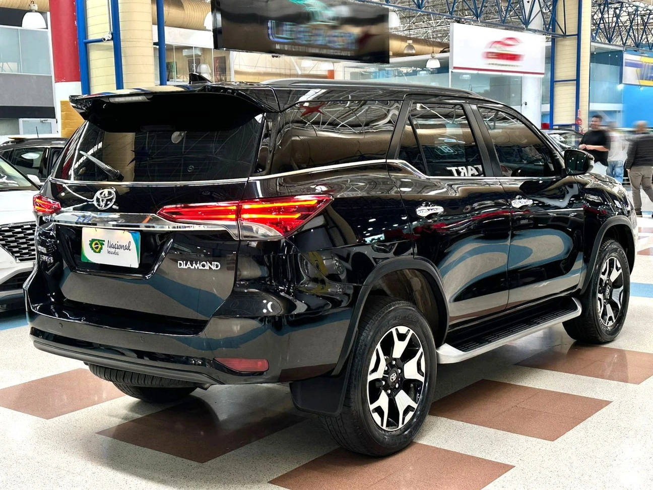 TOYOTA HILUX SW4