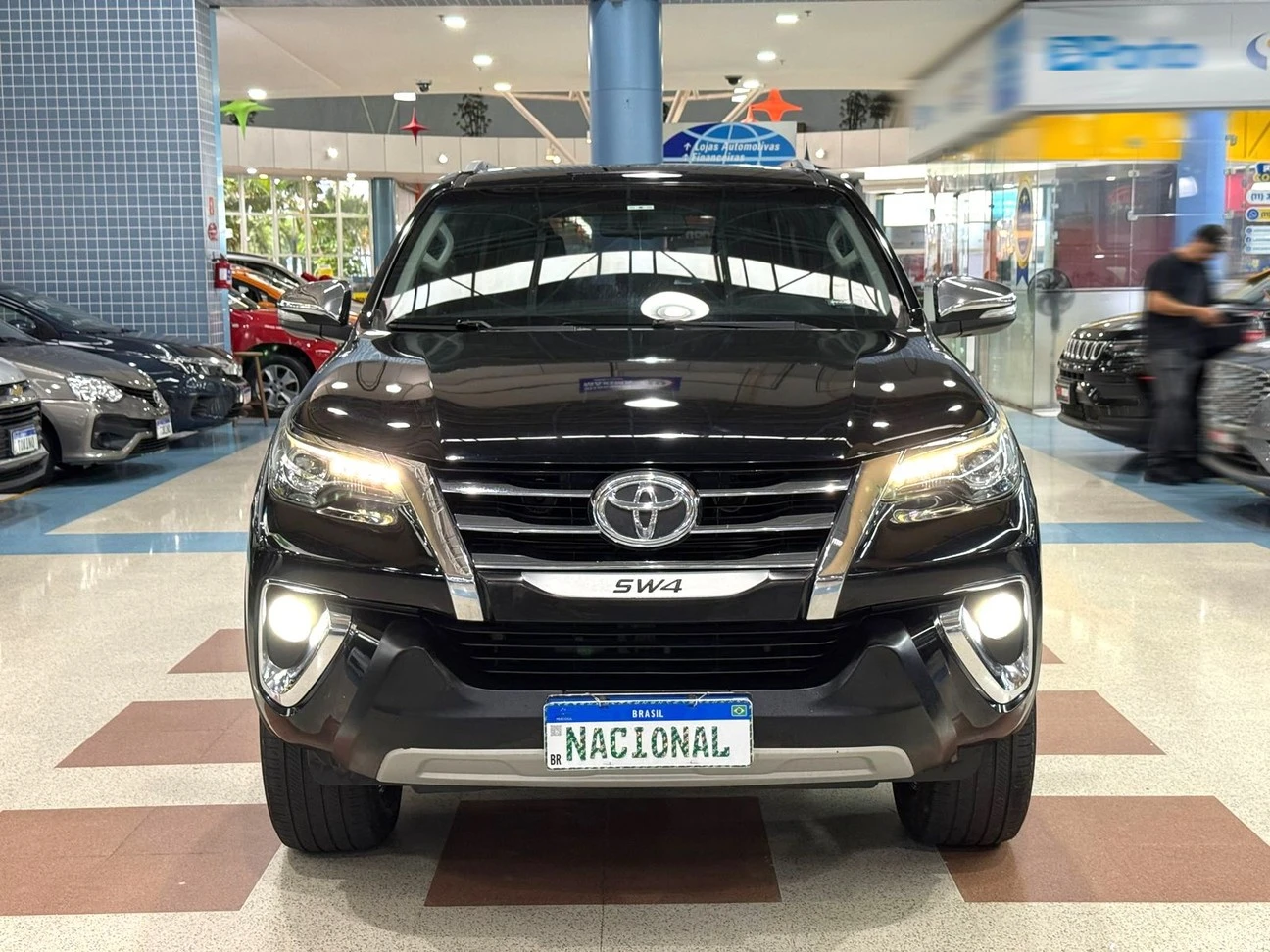 TOYOTA HILUX SW4