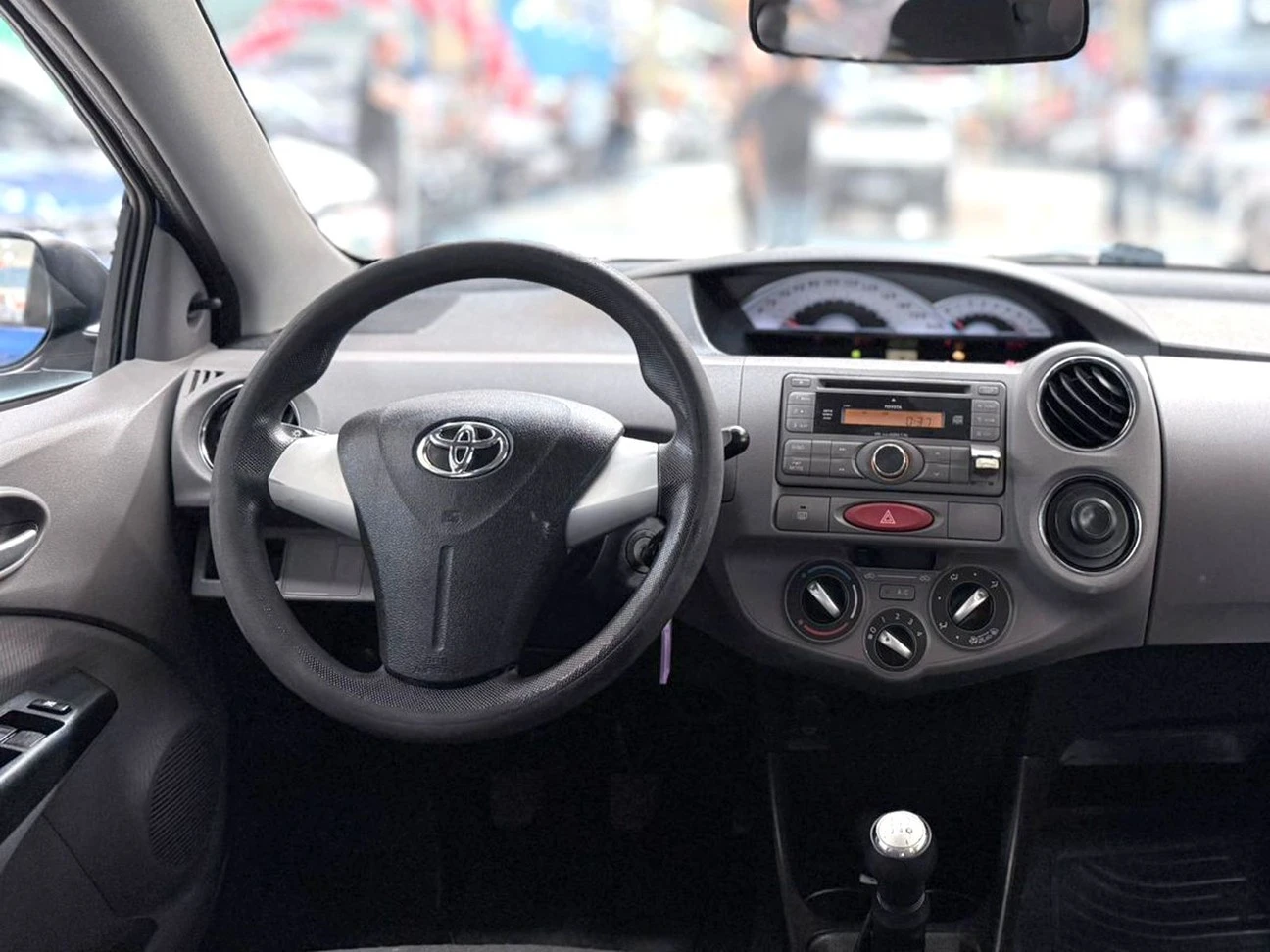 TOYOTA ETIOS