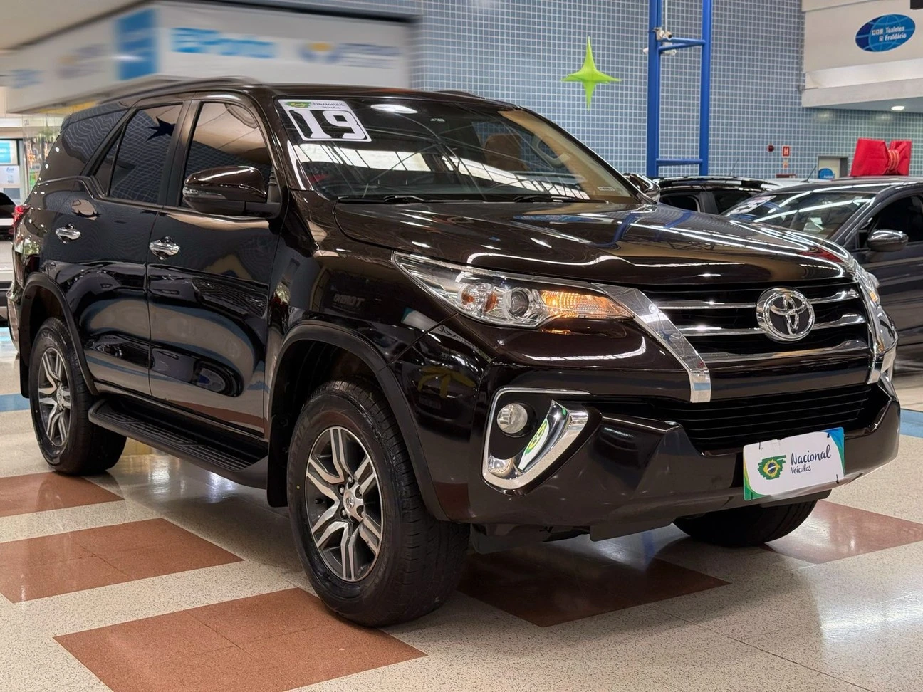 TOYOTA HILUX SW4