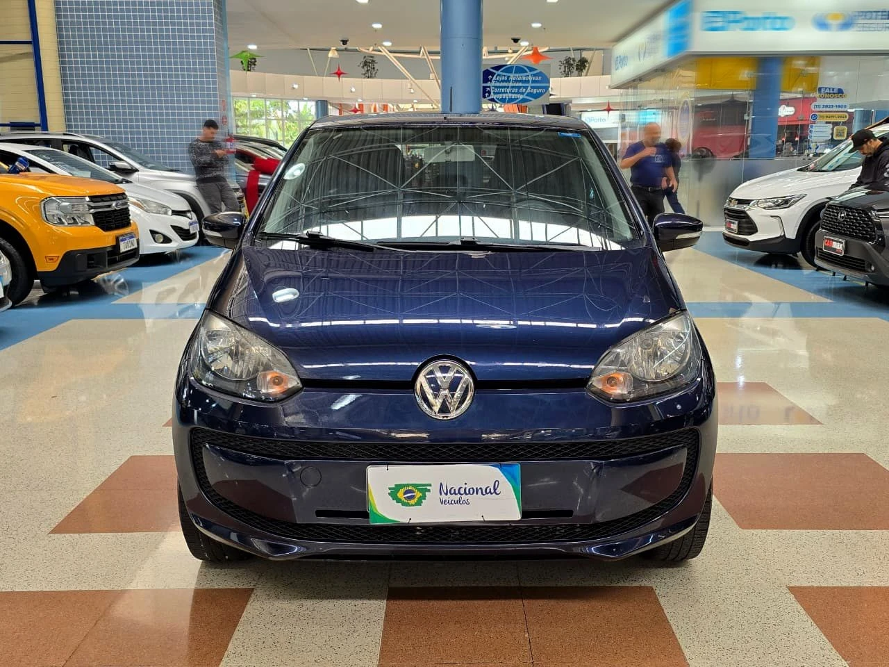 VOLKSWAGEN UP