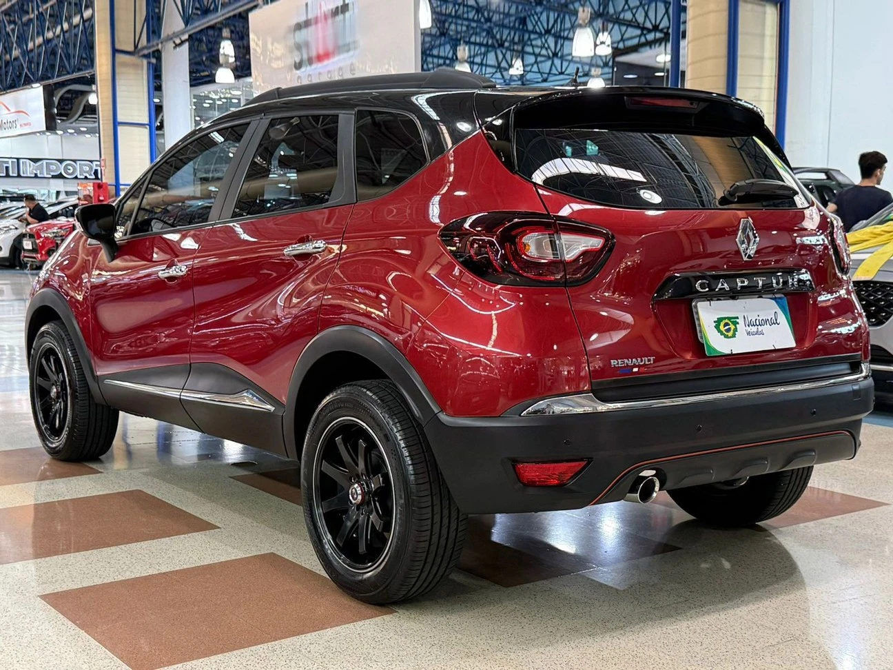 RENAULT CAPTUR