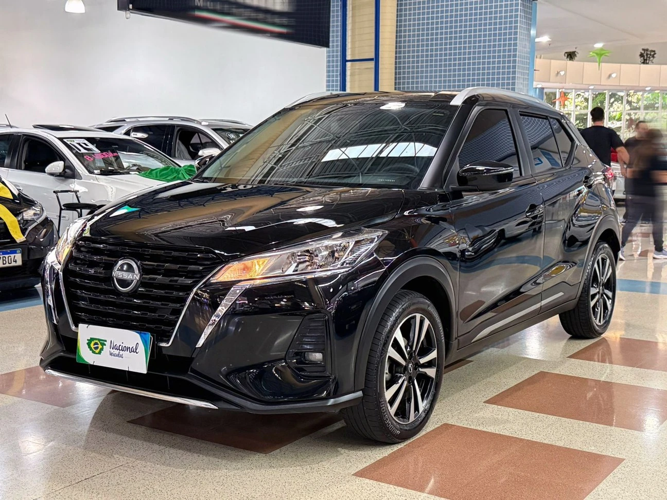 NISSAN KICKS