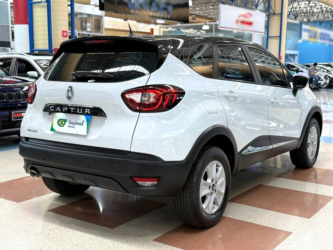 RENAULT CAPTUR