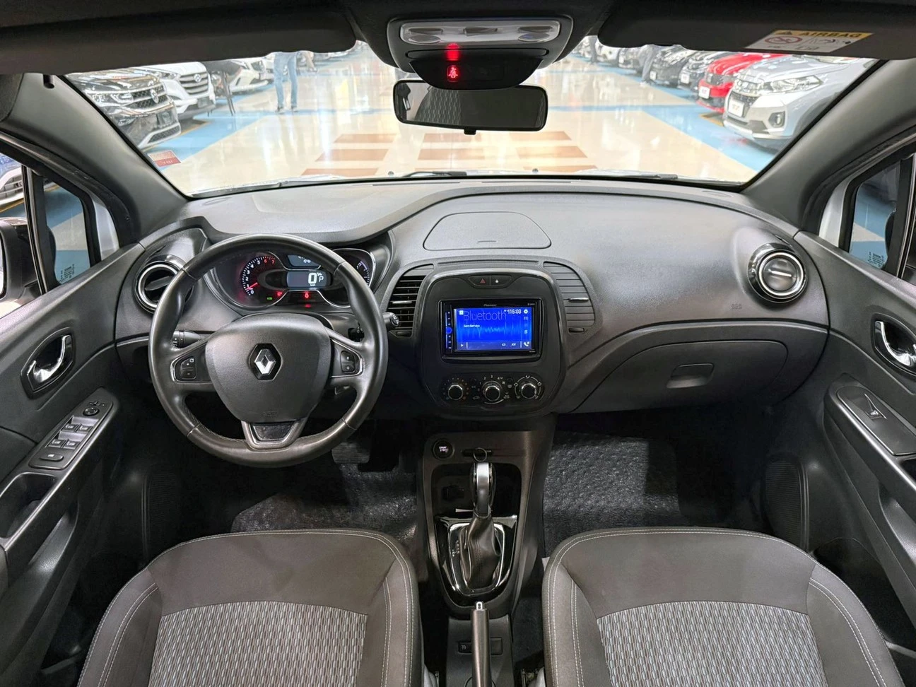 RENAULT CAPTUR