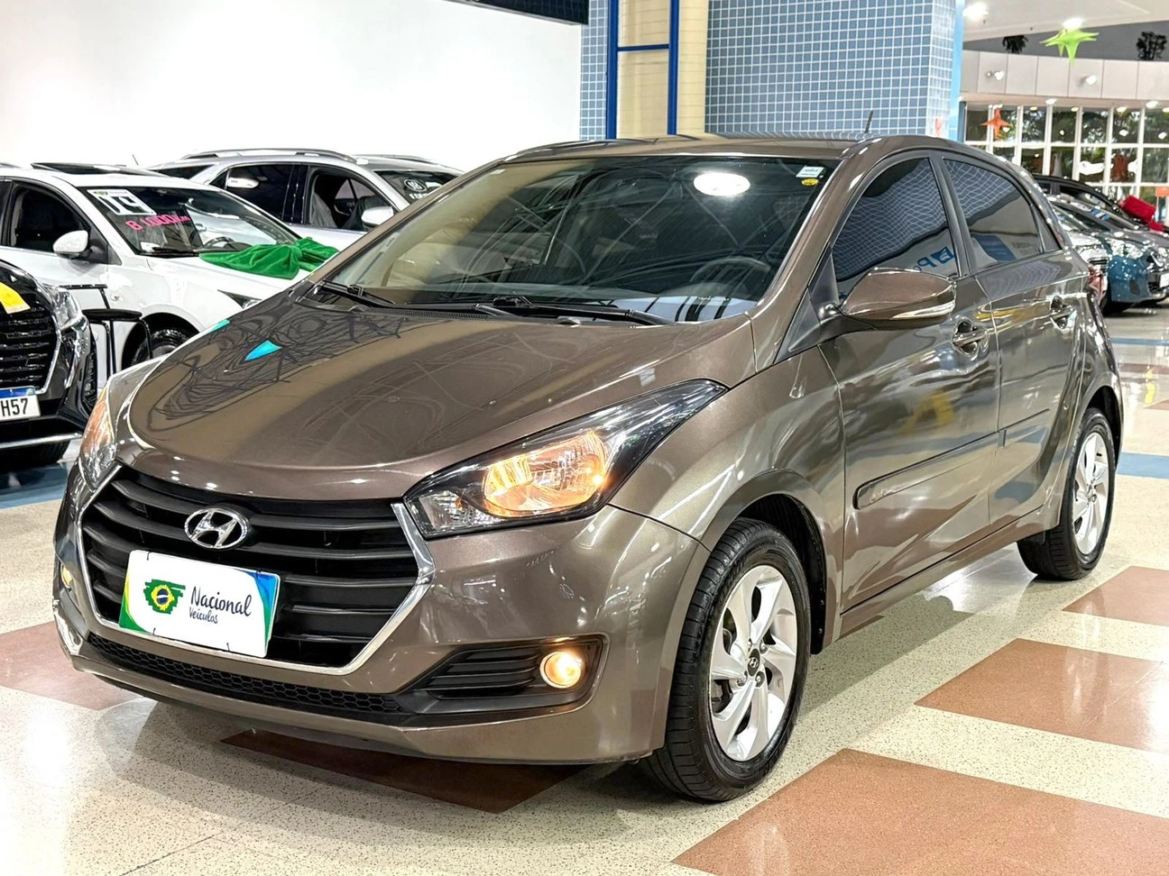 HYUNDAI HB20