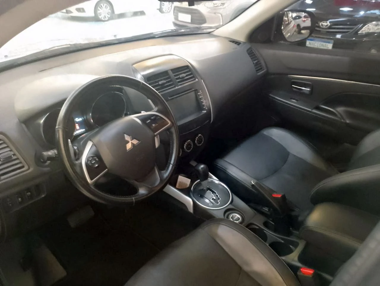 MITSUBISHI ASX