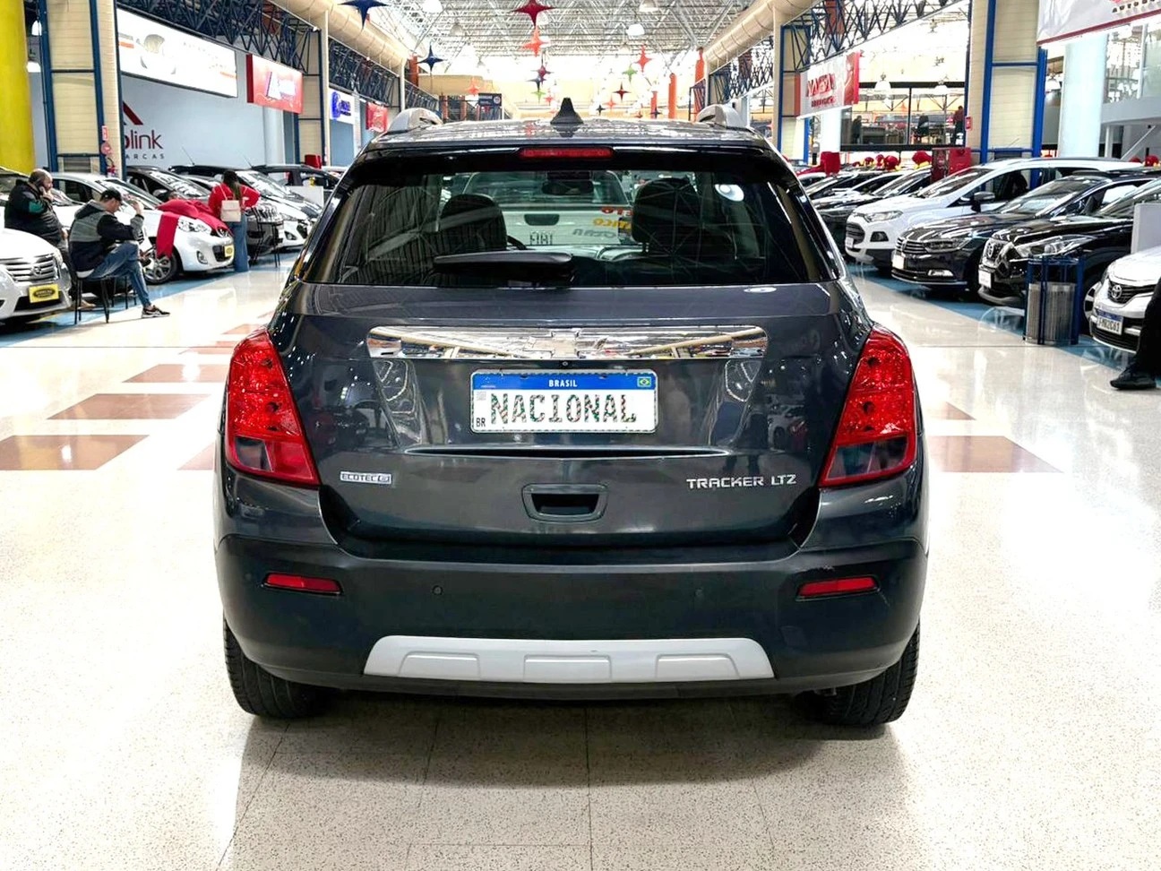 CHEVROLET TRACKER