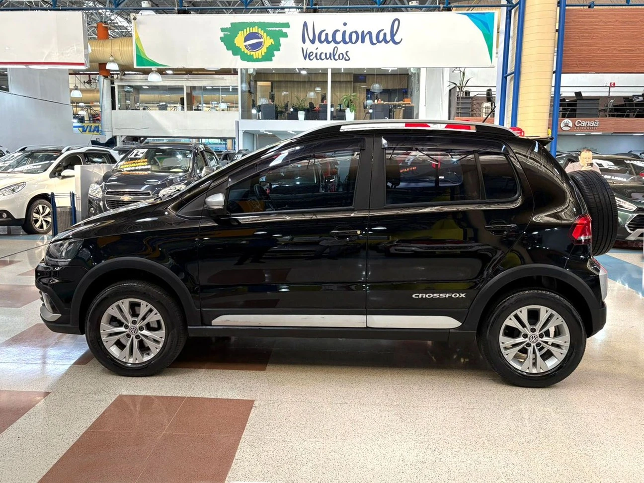 VOLKSWAGEN CROSSFOX