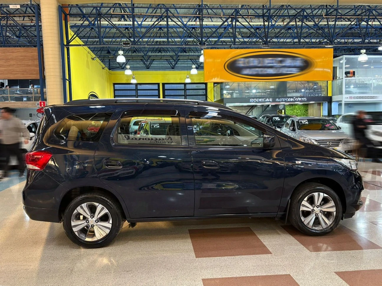 CHEVROLET SPIN