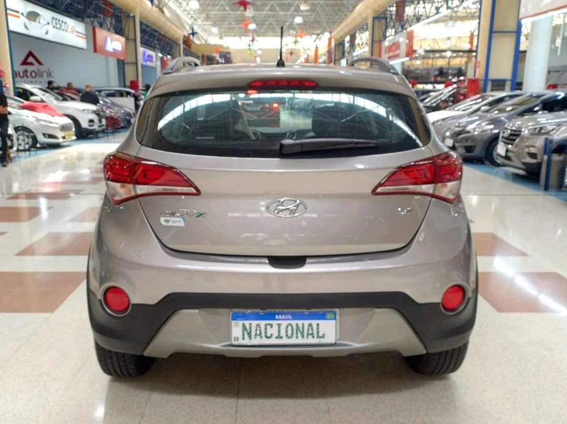 HYUNDAI HB20X