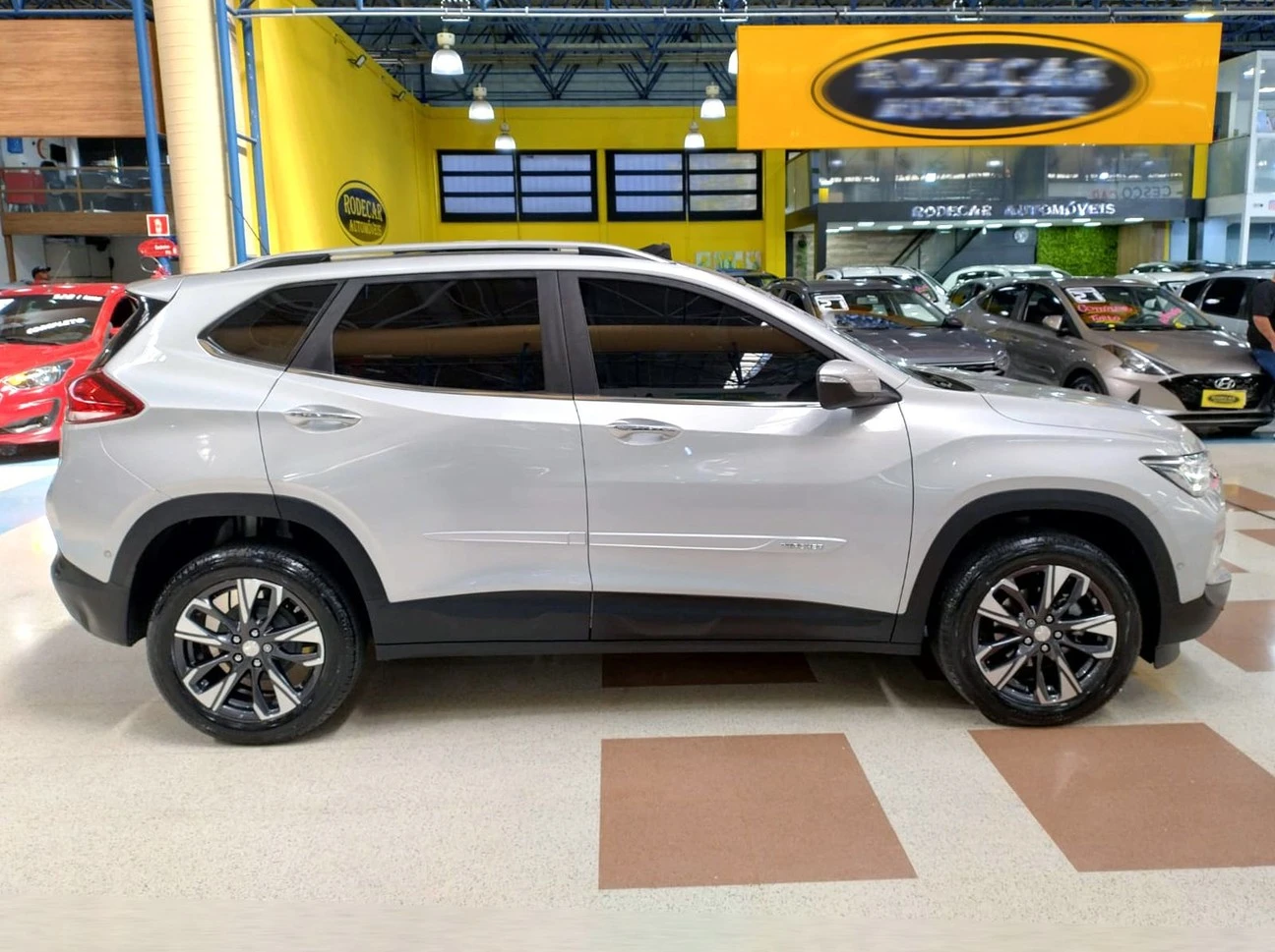 CHEVROLET TRACKER