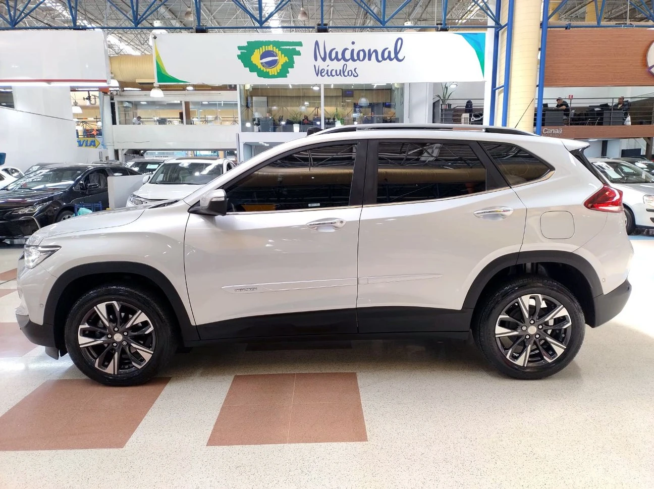 CHEVROLET TRACKER