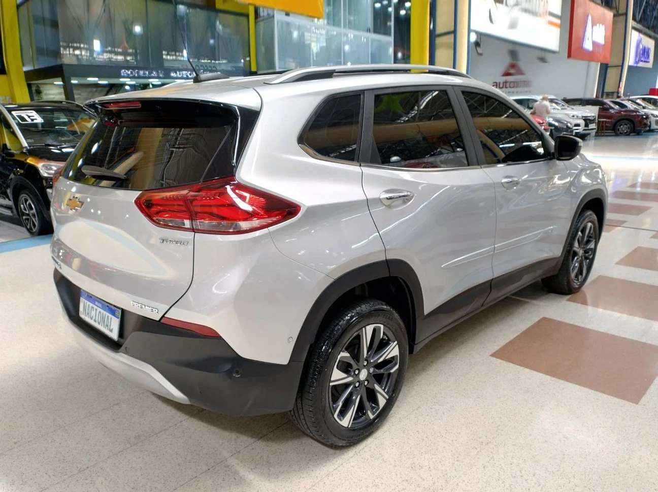 CHEVROLET TRACKER