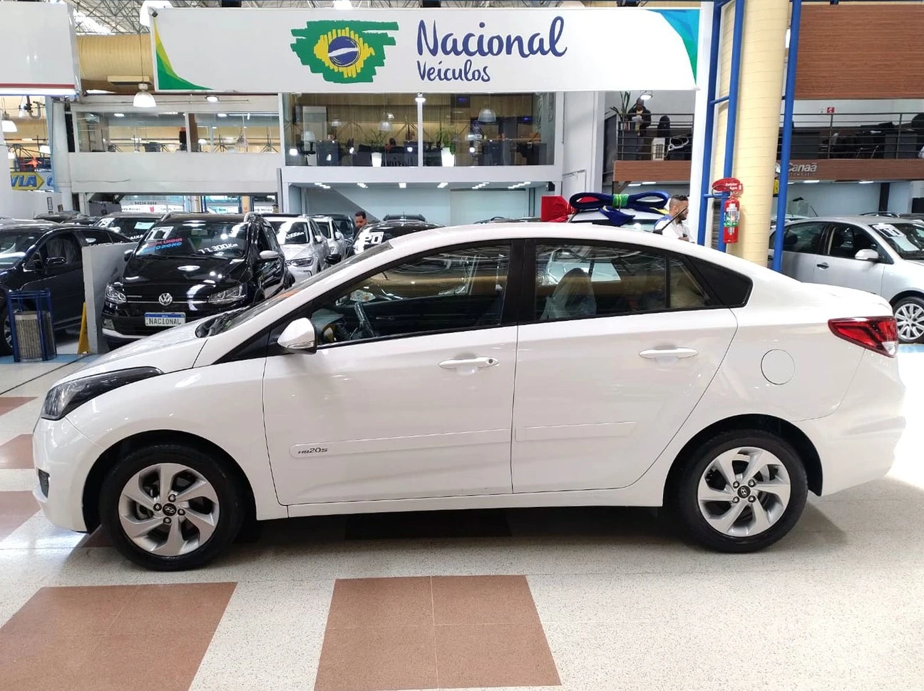 HYUNDAI HB20S