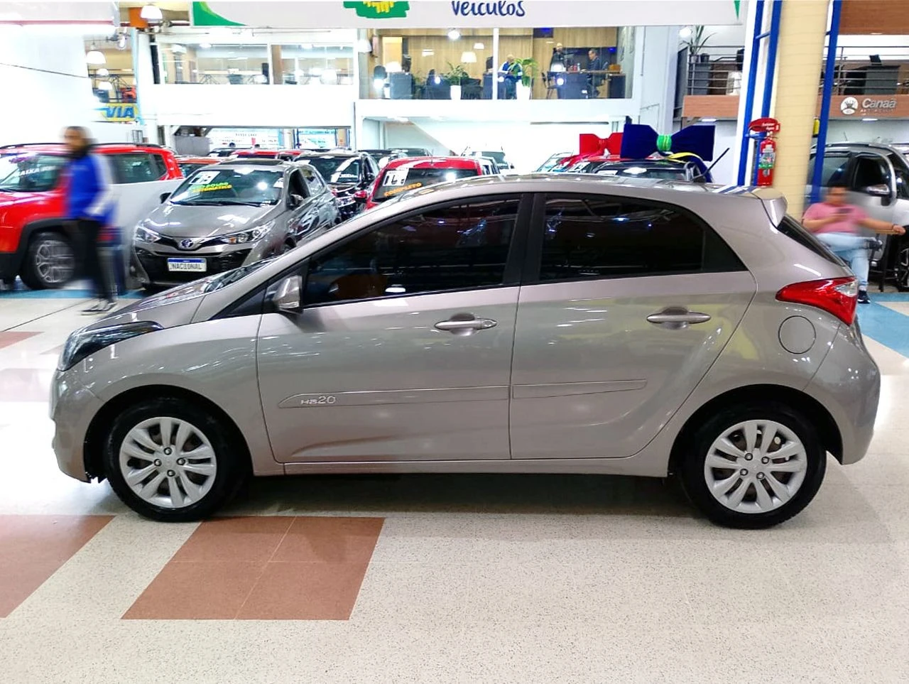 HYUNDAI HB20