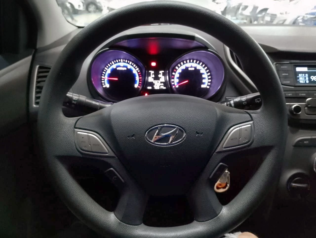 HYUNDAI HB20
