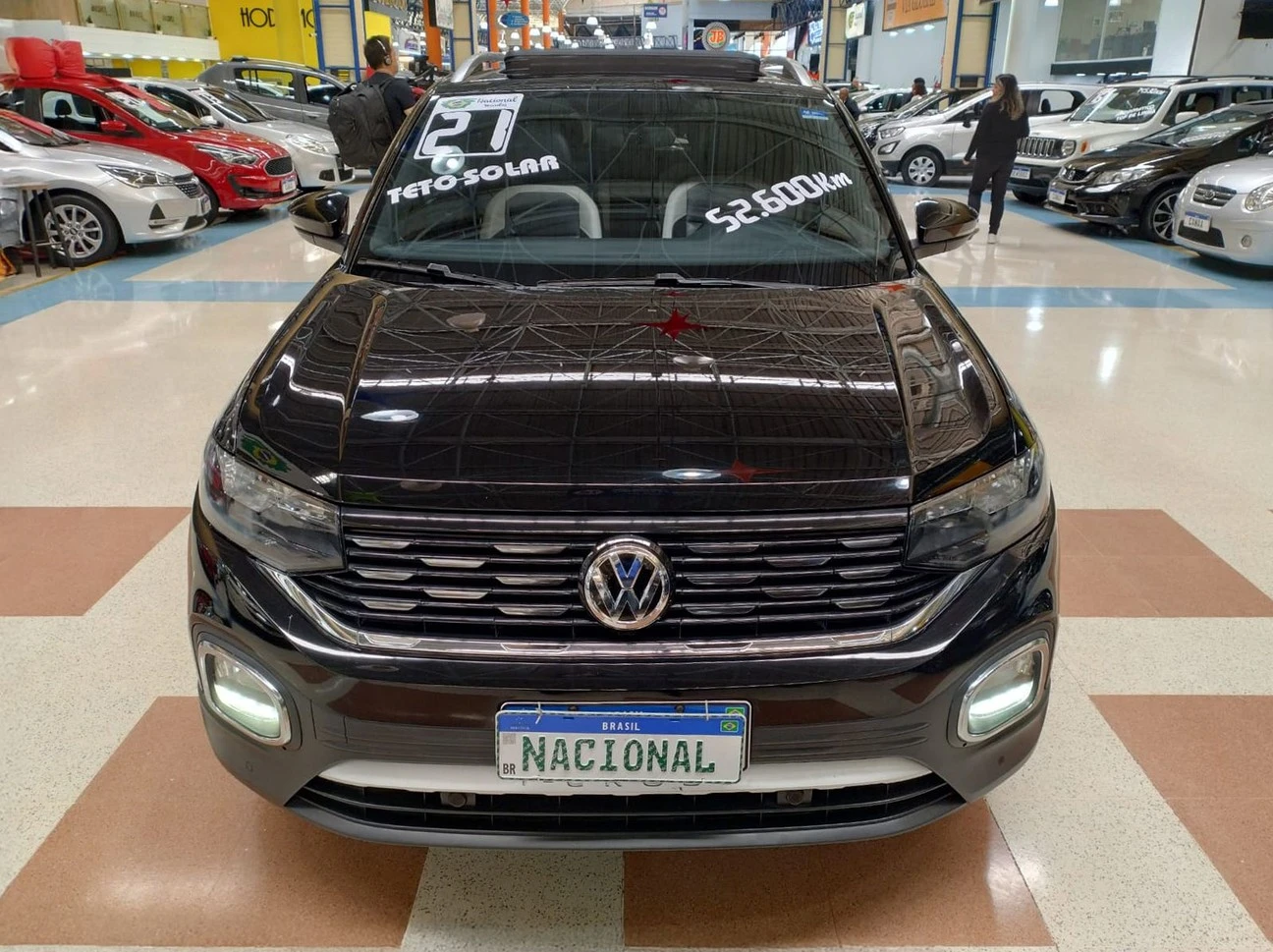 VOLKSWAGEN T-CROSS