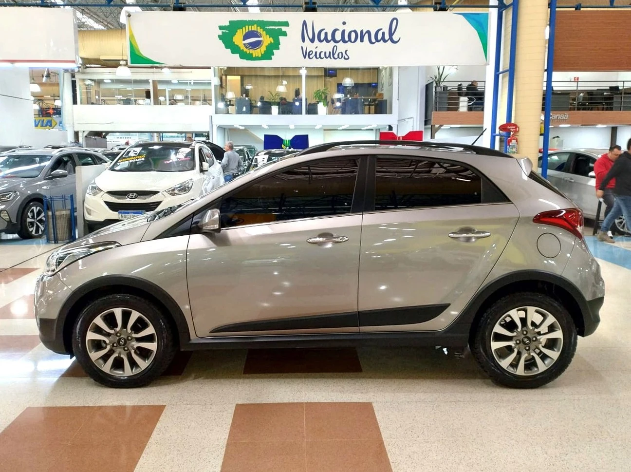 HYUNDAI HB20X