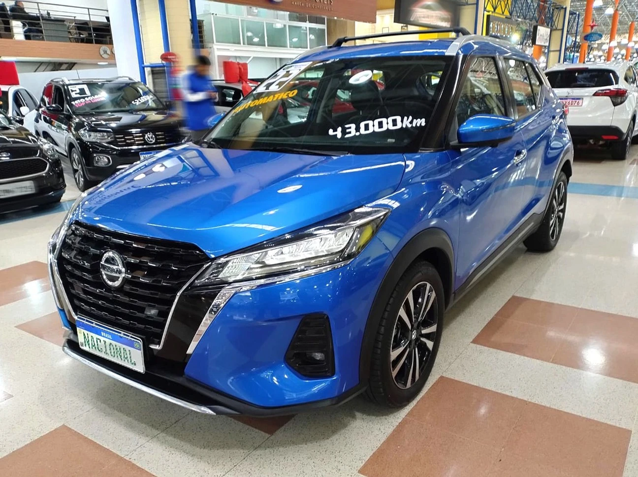 NISSAN KICKS