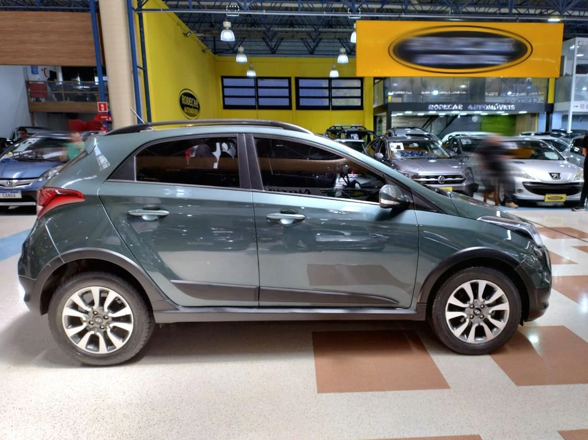 HYUNDAI HB20X