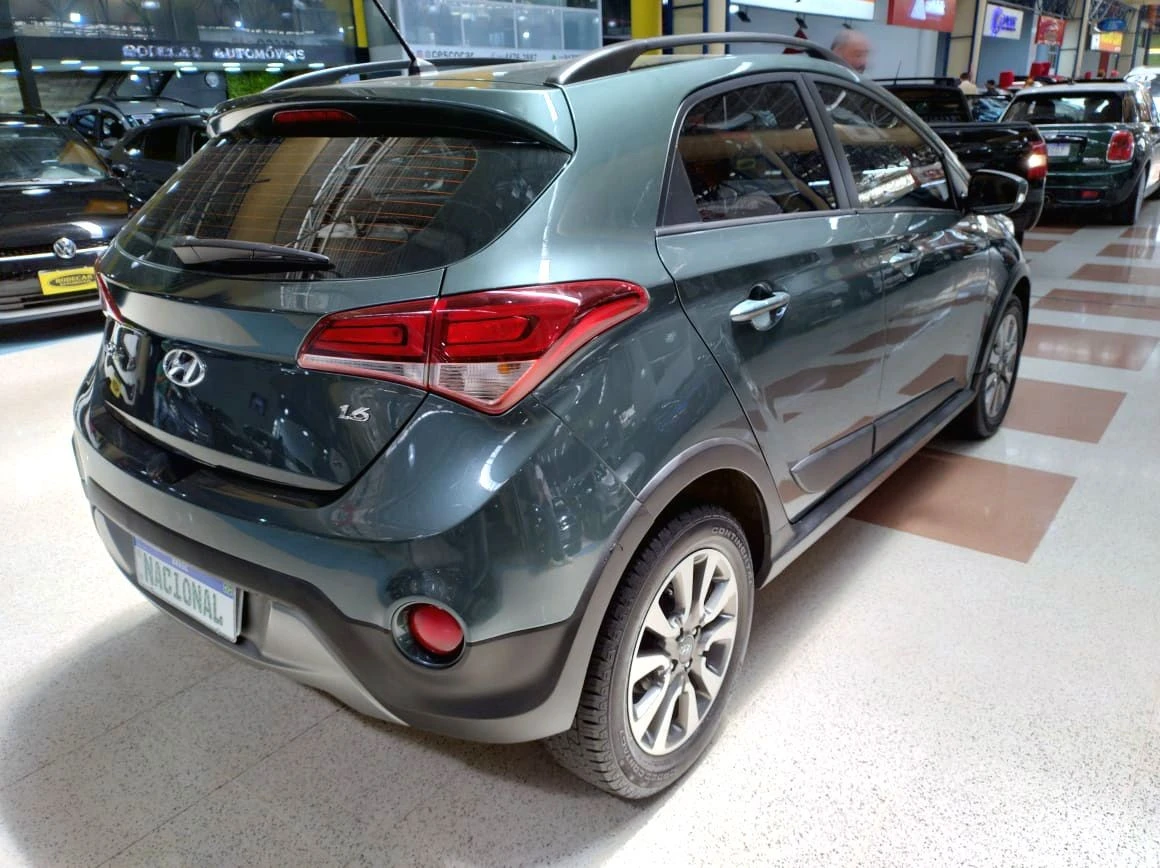 HYUNDAI HB20X