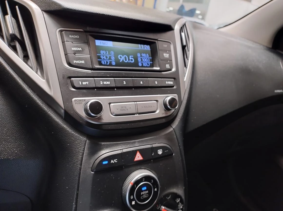 HYUNDAI HB20X