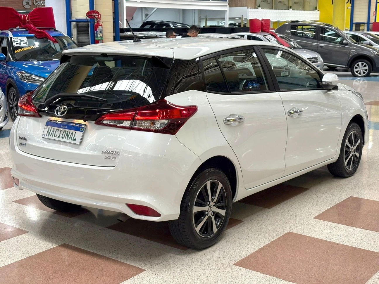 TOYOTA YARIS