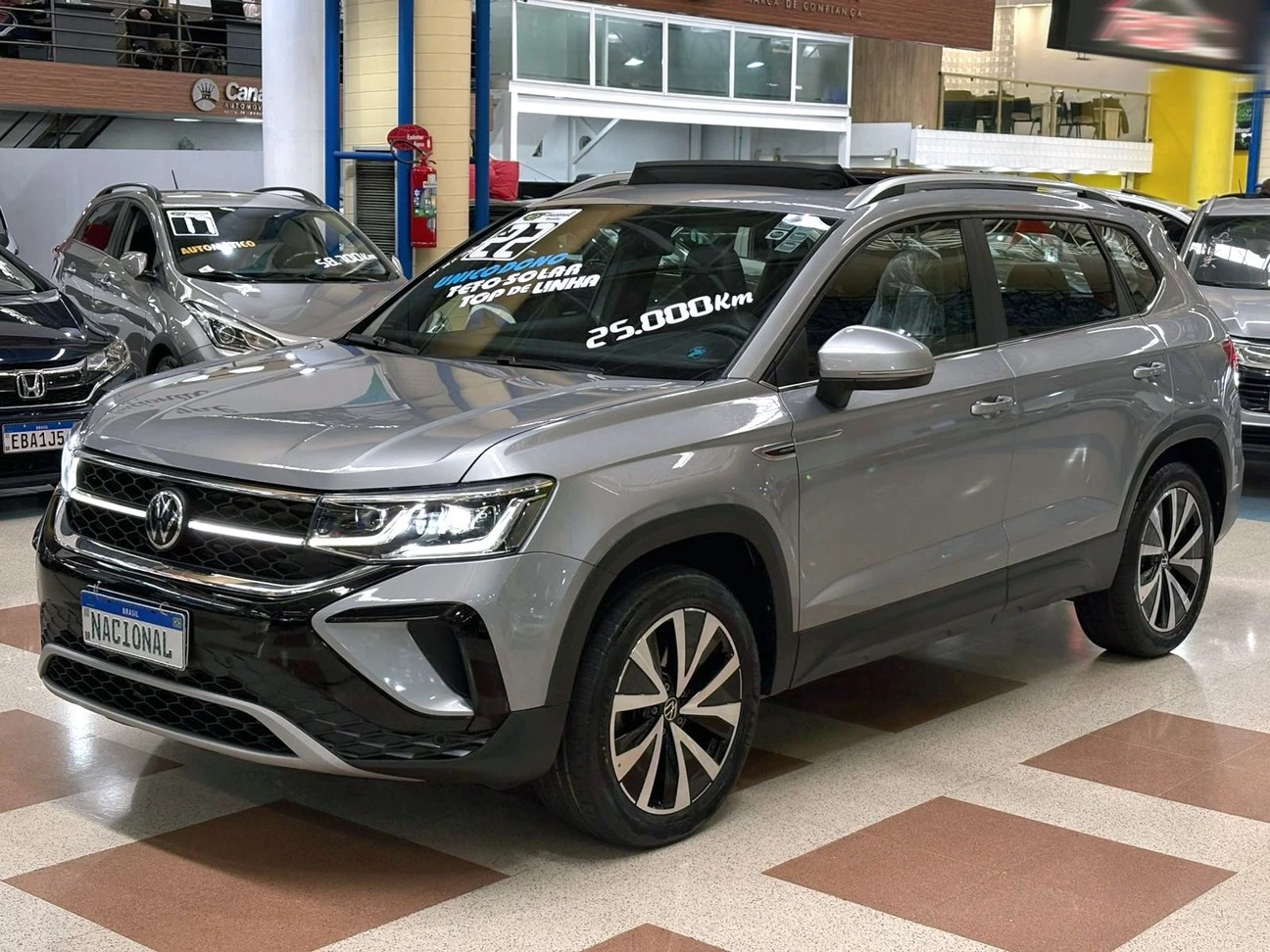 VOLKSWAGEN TAOS